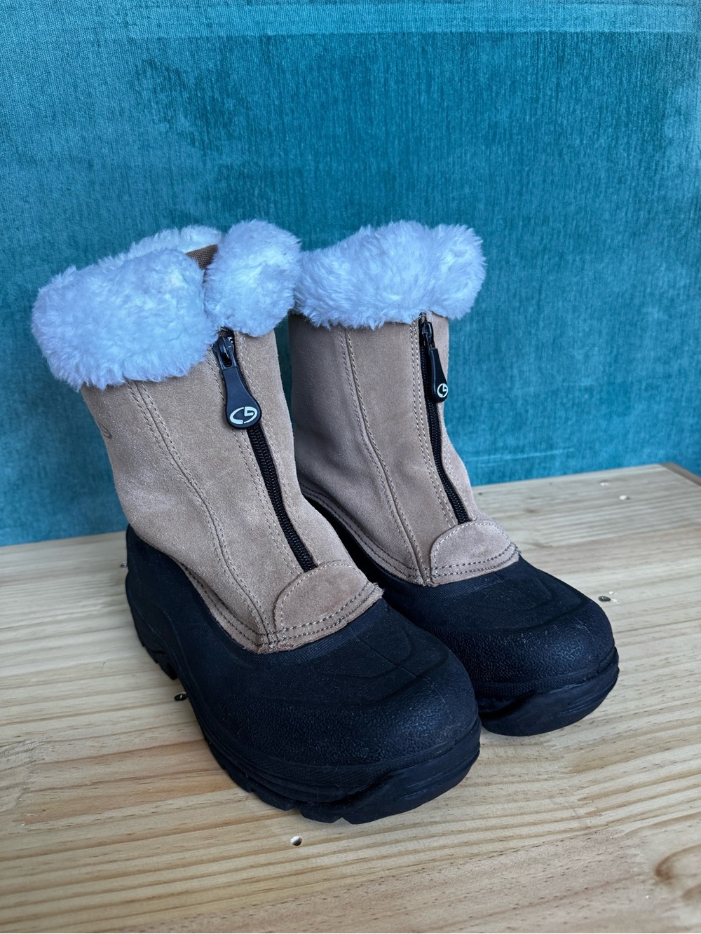 Zip-Up Winter Snow Boots